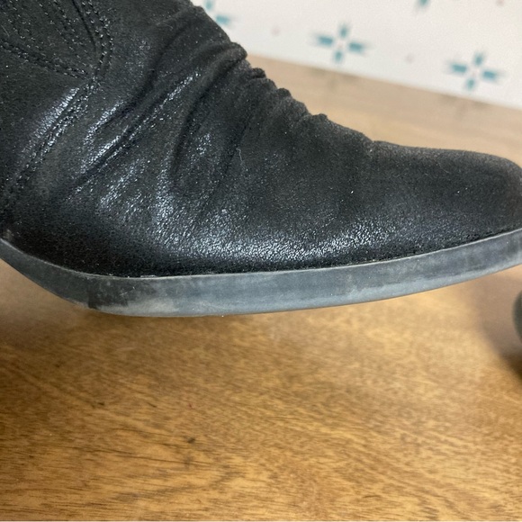 Yuu Ranchen Black Faux Suede Booties 7.5 - Picture 13 of 14